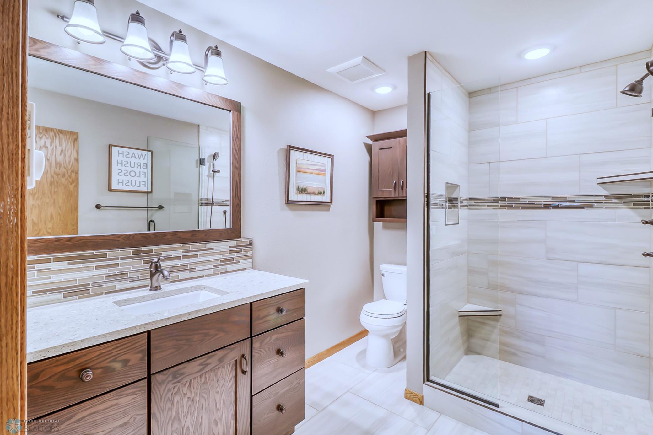 Basement 3/4 Bathroom1_1.jpg