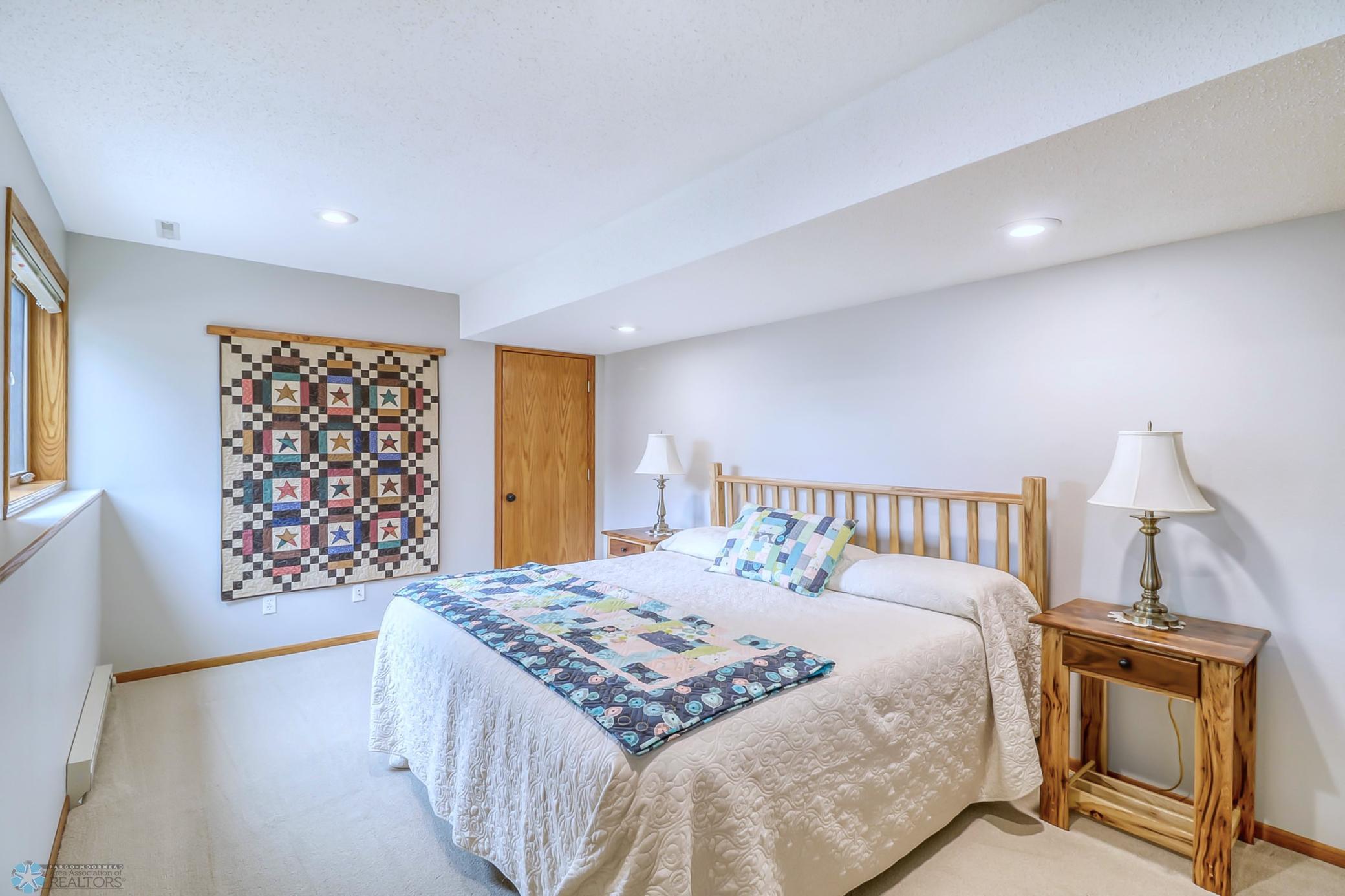 Basement Bedroom3_2.jpg