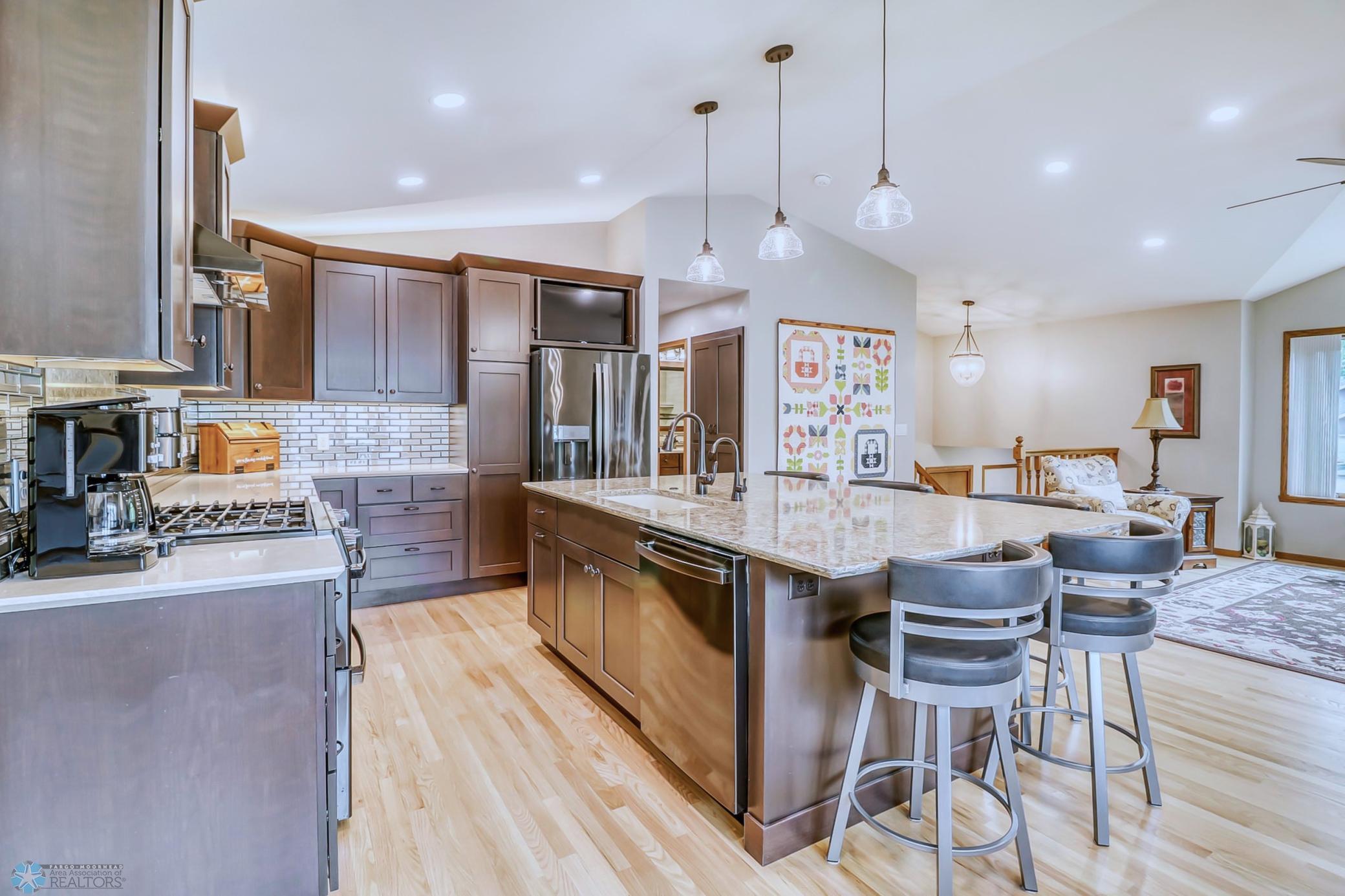 Kitchen1_4.jpg