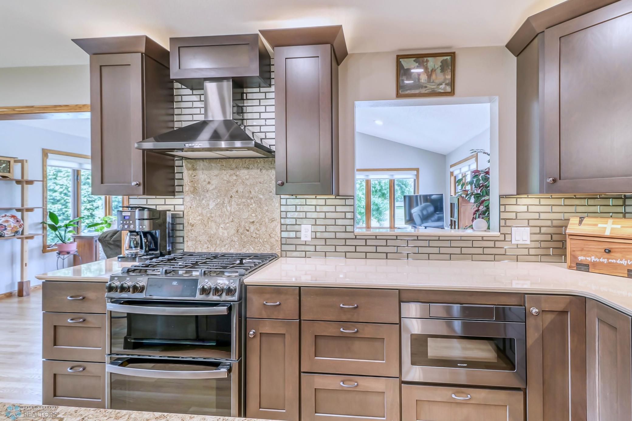 Kitchen1_8.jpg