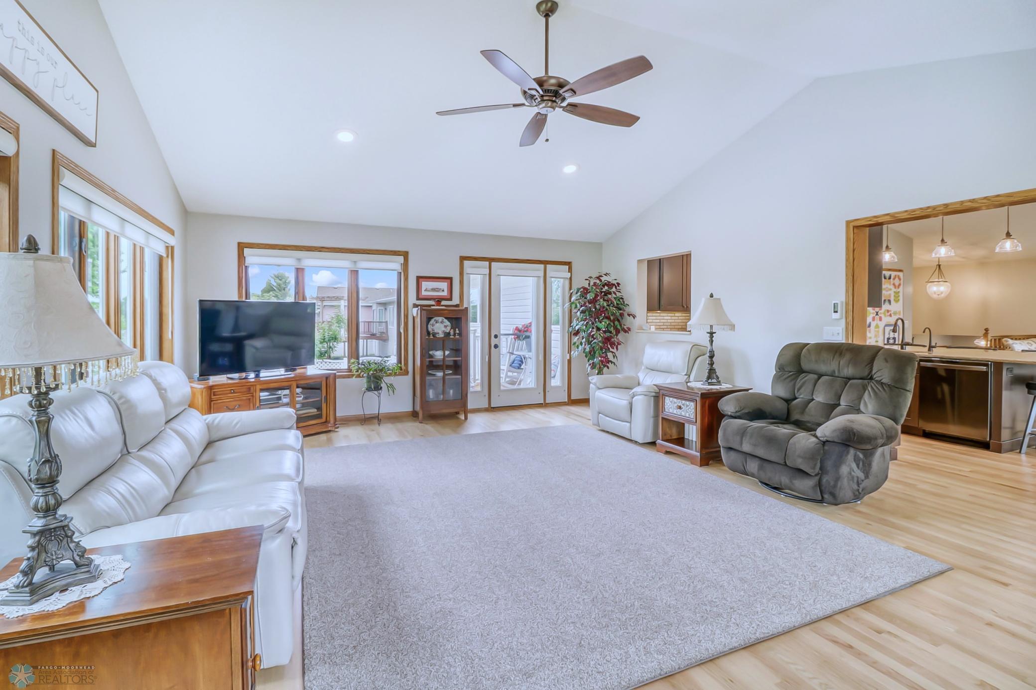 Sunroom1_4.jpg