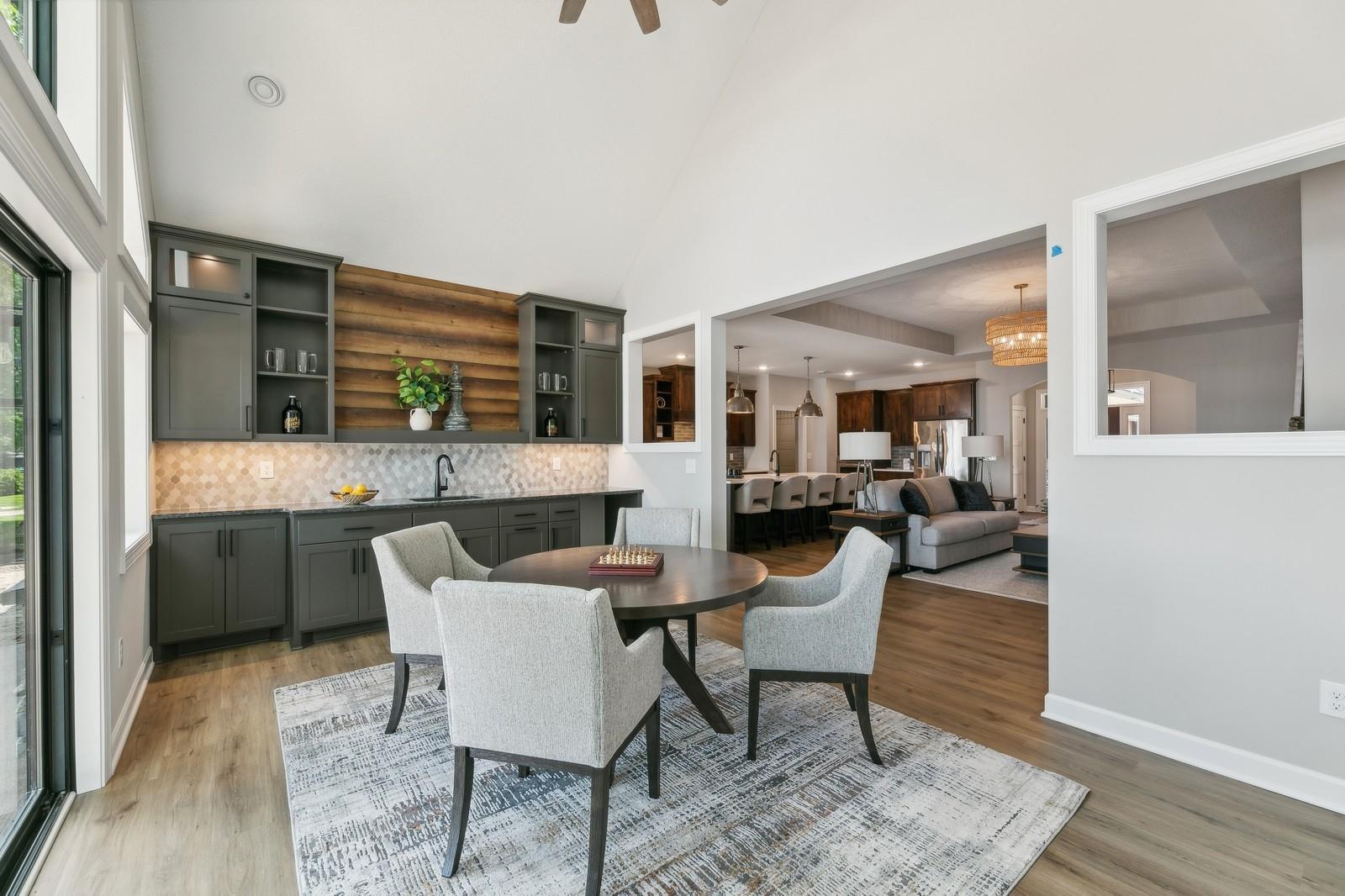 Wet bar