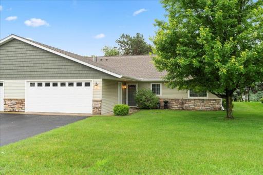 1051 W Ridge Court, 27, New Richmond, WI 54017