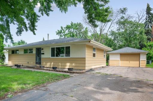WELCOME HOME to 6371 Monroe St NE in Friendly Fridley!