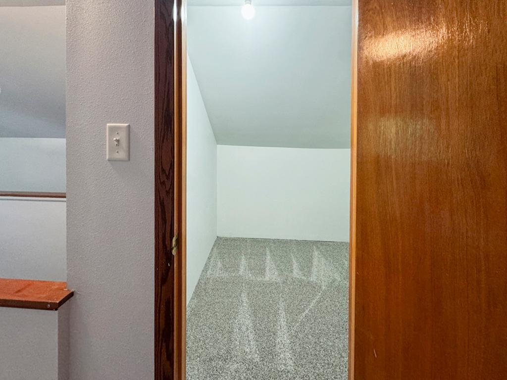 Upstairs closet 2.jpg