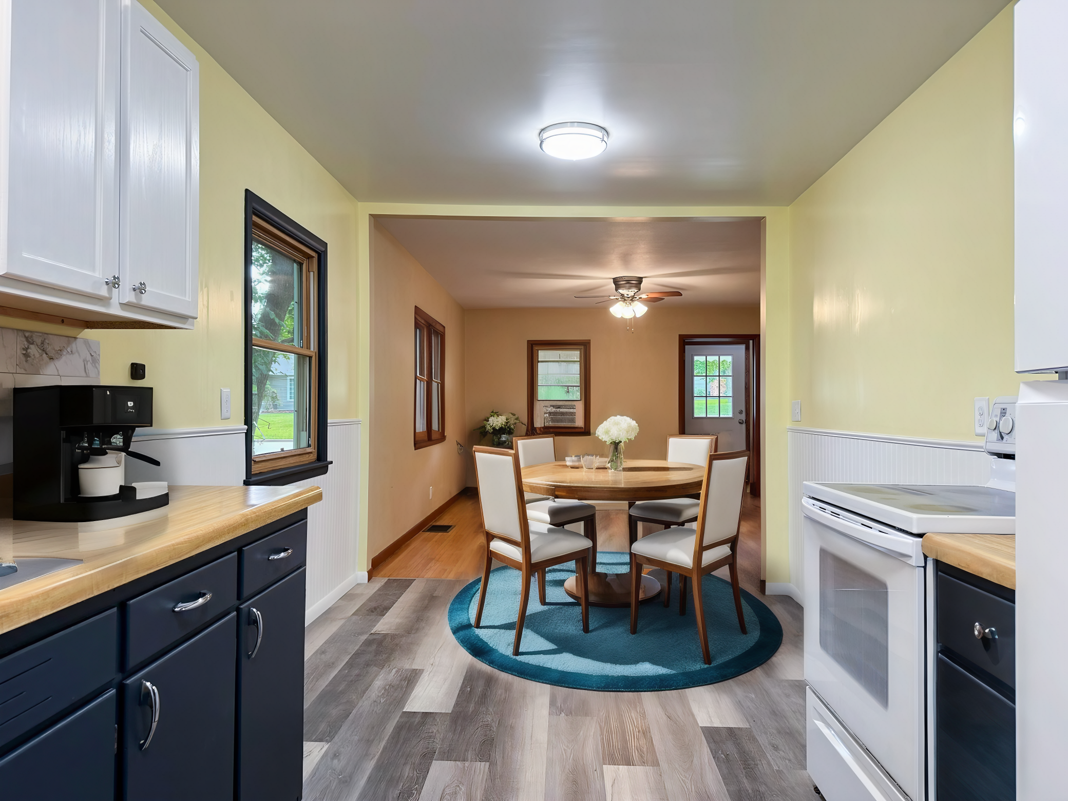 Dining Room.jpg