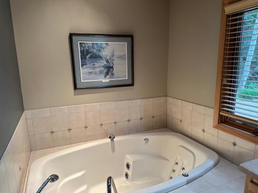 12571 Arrowhead Lane, Crosslake, MN 56442