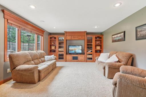 1471 160th Lane NW, Andover, MN 55304