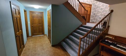 There's still more to see in the lower level