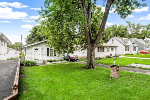 2717 Blackstone Avenue, Minneapolis, MN 55416