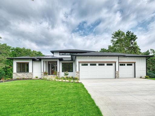 631 Callahan Place, Saint Paul, MN 55118