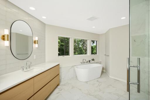 3175 Maplewood Road, Wayzata, MN 55391