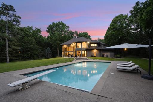 3175 Maplewood Road, Wayzata, MN 55391
