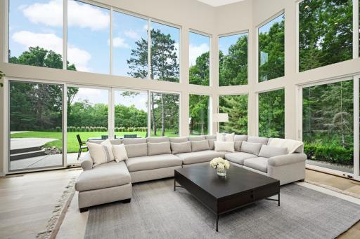 3175 Maplewood Road, Wayzata, MN 55391