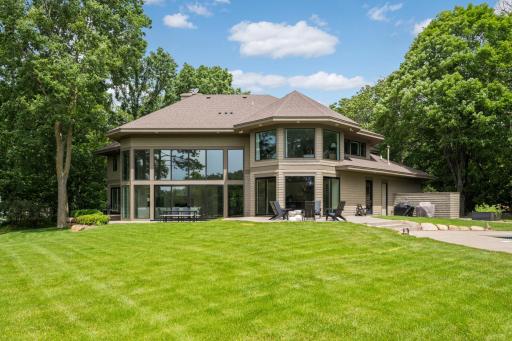 3175 Maplewood Road, Wayzata, MN 55391
