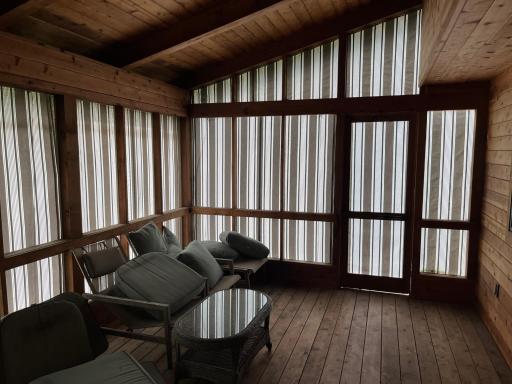 Three season porch