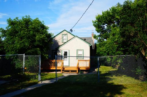 2611 Oliver Avenue N, Minneapolis, MN 55411