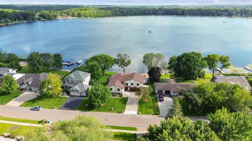 17303 Weaver Lake Drive, Maple Grove, MN 55311