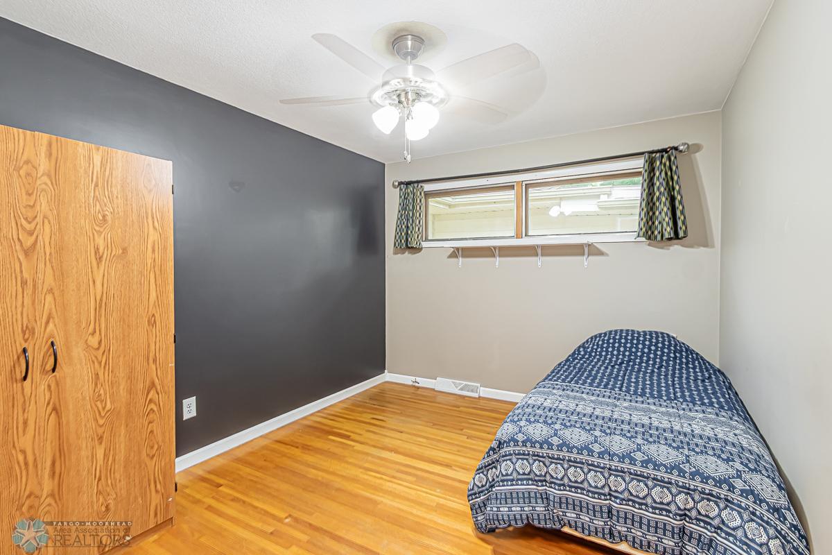 18 12th Ave S, Moorhead, MN 56560, USA-18.jpg