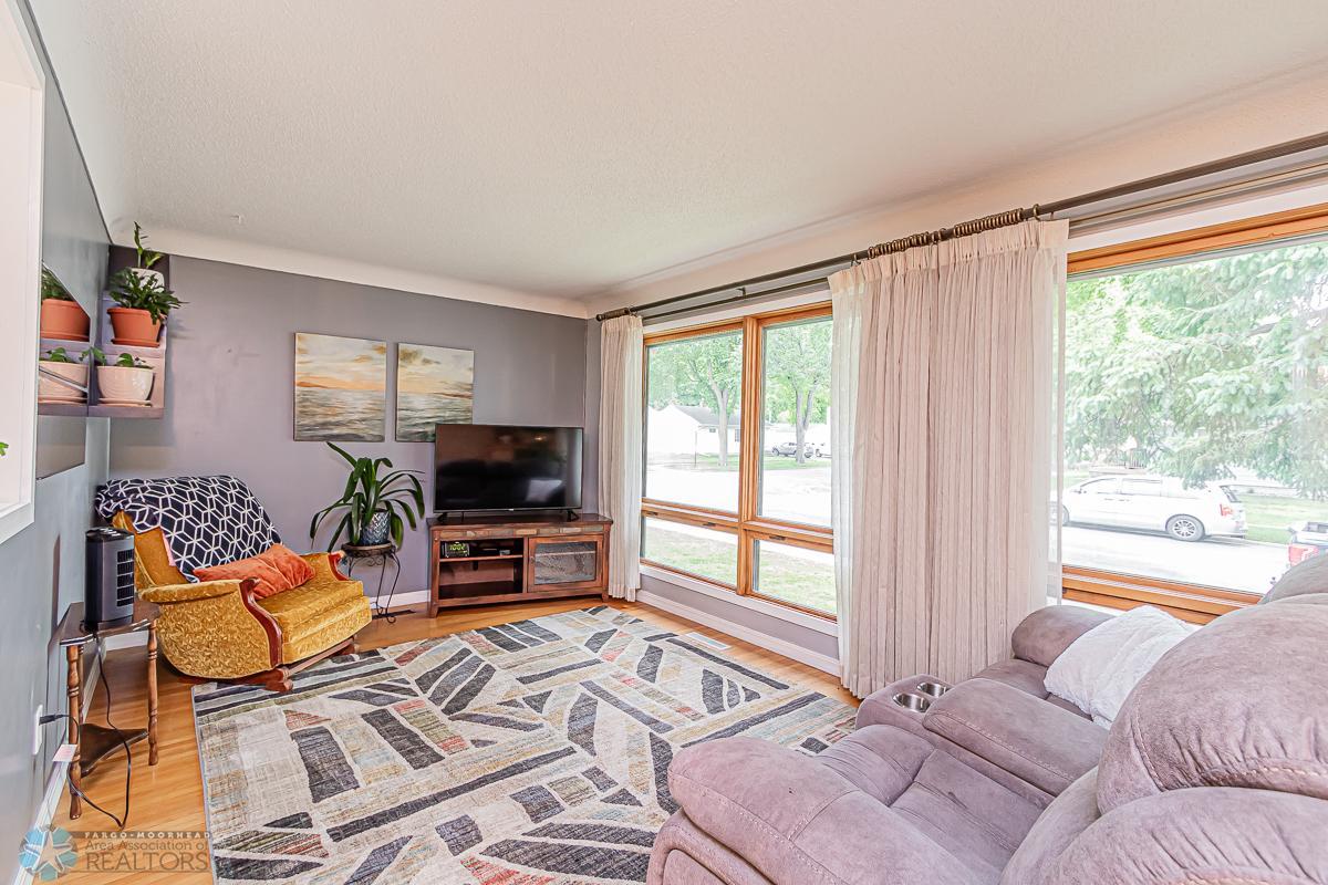 18 12th Ave S, Moorhead, MN 56560, USA-05.jpg
