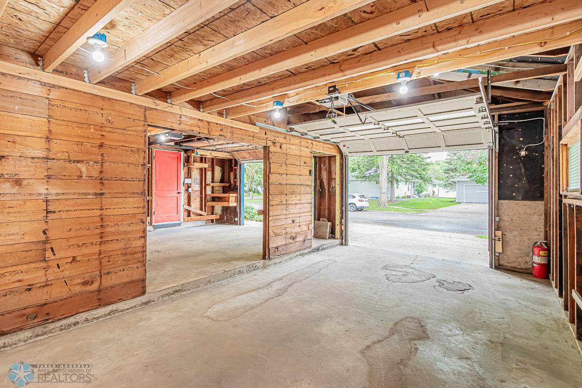 18 12th Ave S, Moorhead, MN 56560, USA-42.jpg