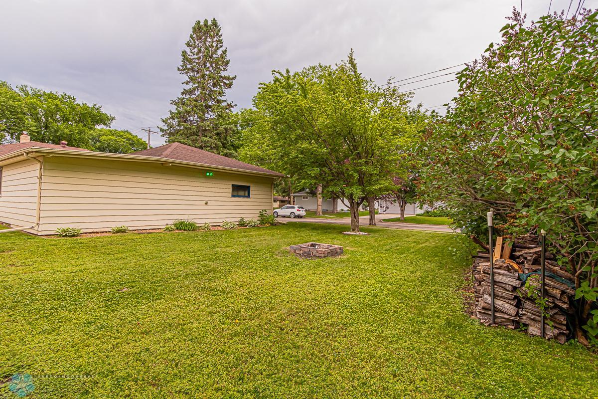 18 12th Ave S, Moorhead, MN 56560, USA-36.jpg