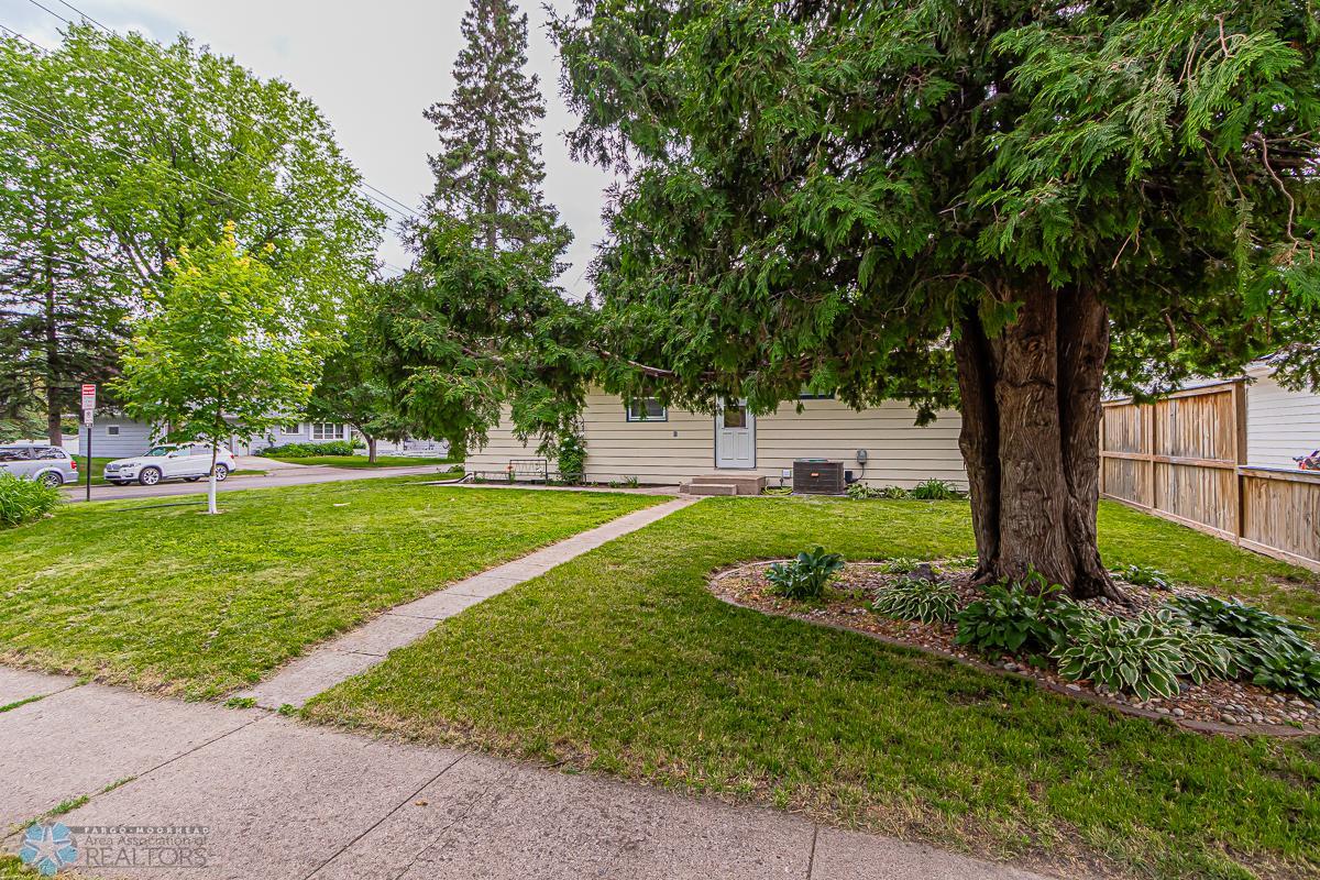 18 12th Ave S, Moorhead, MN 56560, USA-34.jpg