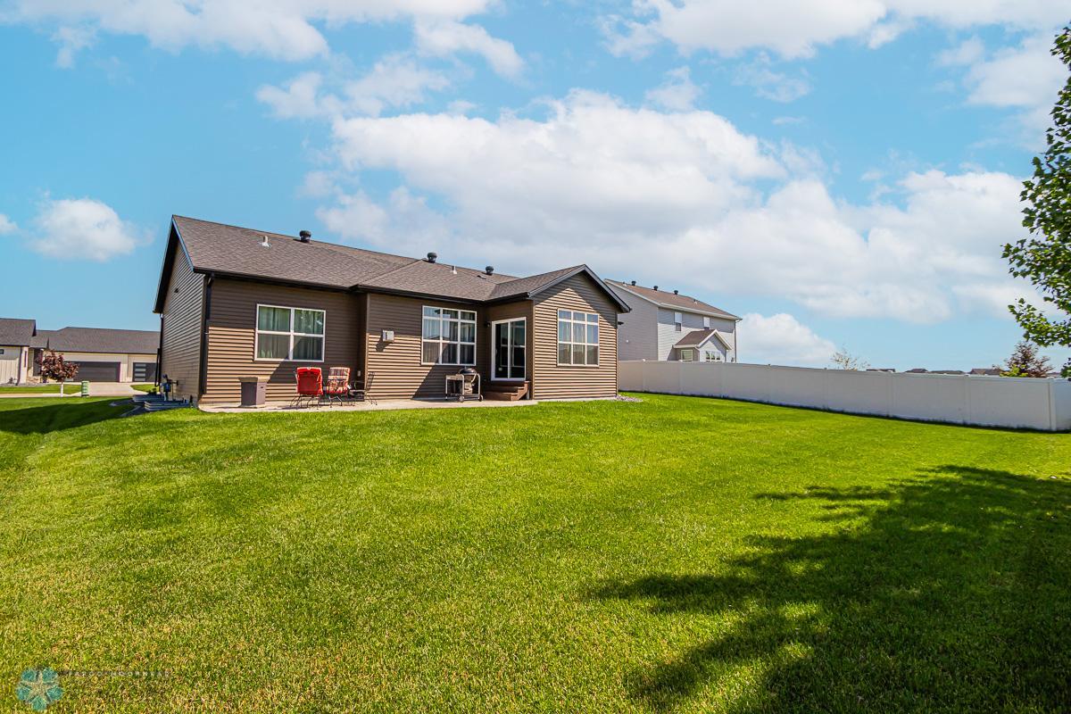 4712 5th St W West Fargo ND-5.jpg