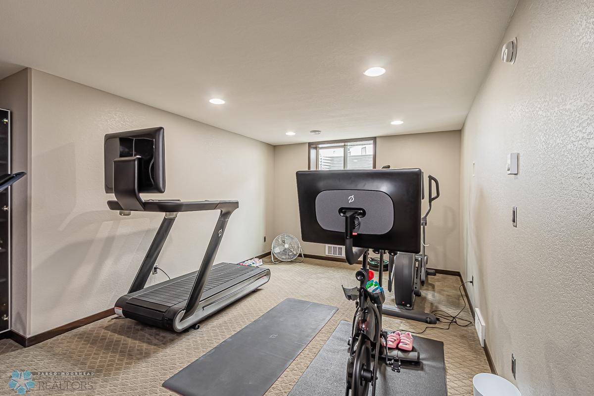 4712 5th St W West Fargo ND-42.jpg