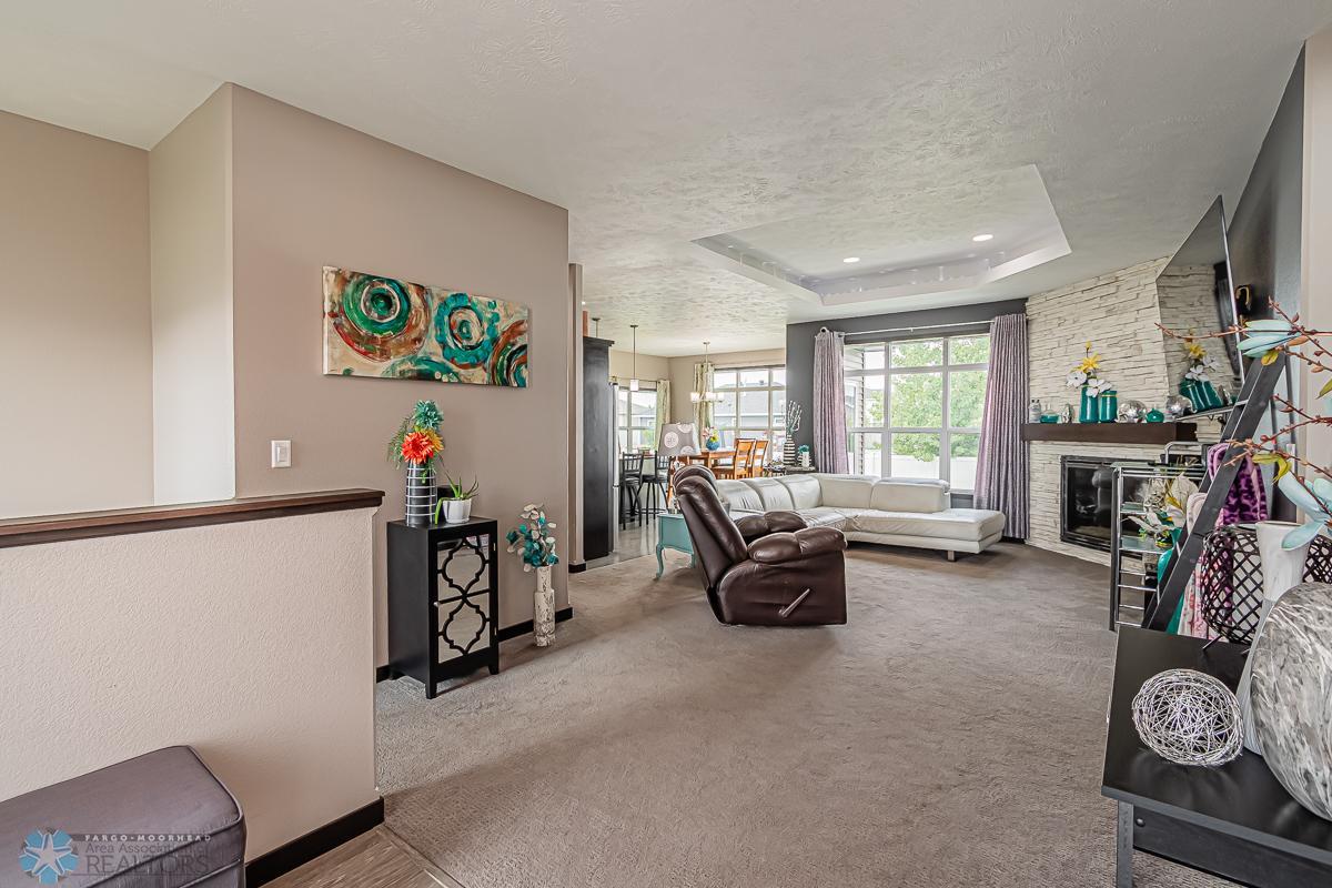 4712 5th St W West Fargo ND-15.jpg