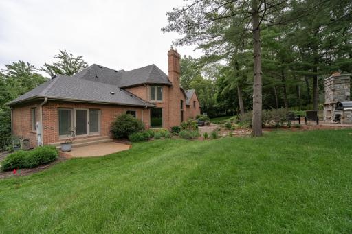 2005 Merrihills Drive SW, Rochester, MN 55902