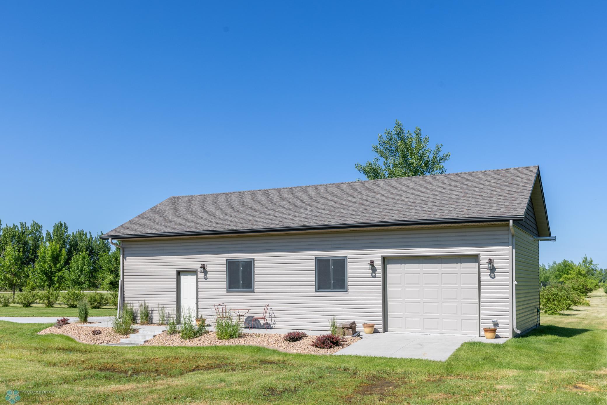 3752 73rd Ave N Moorhead-16.jpg