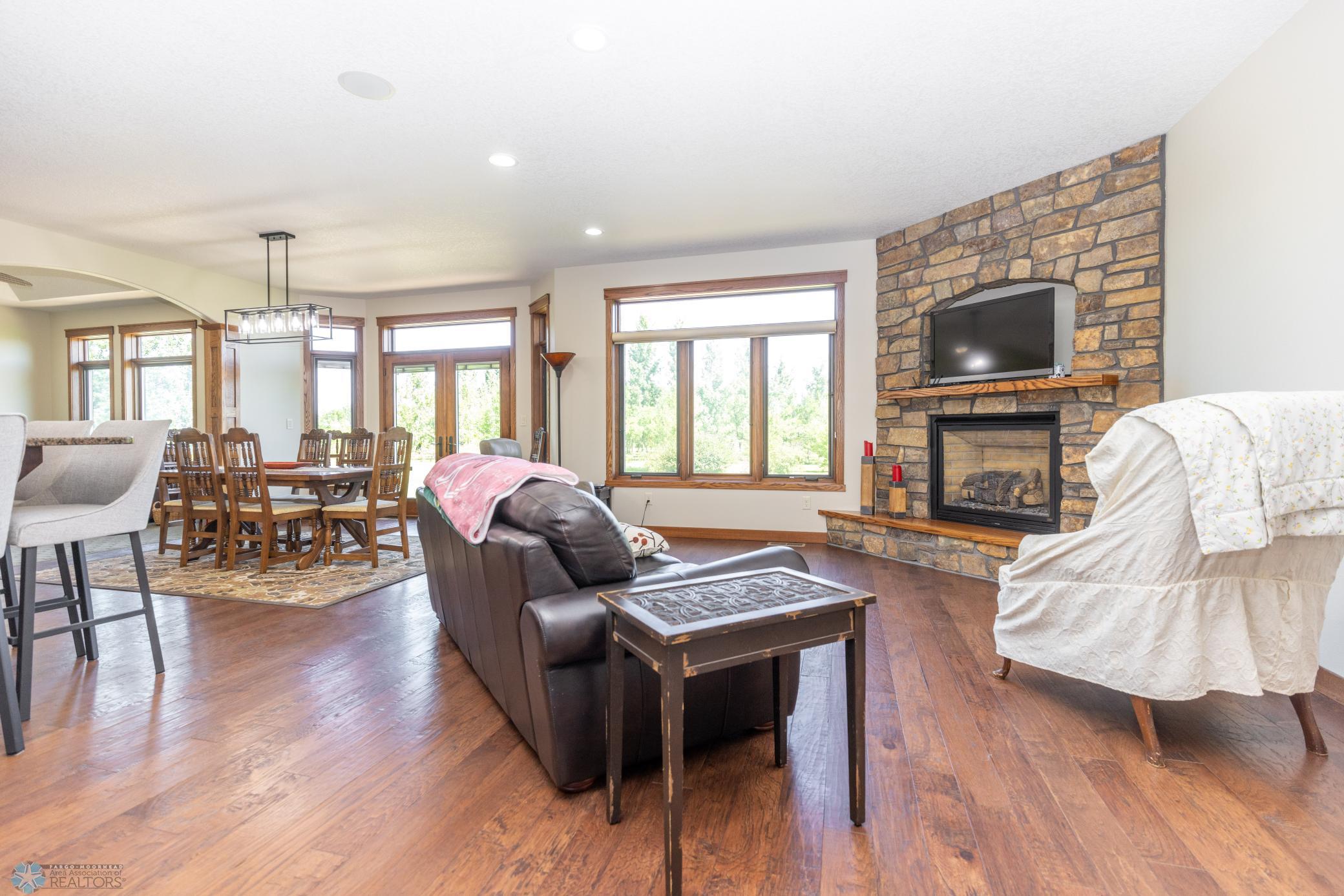 3752 73rd Ave N Moorhead-42.jpg