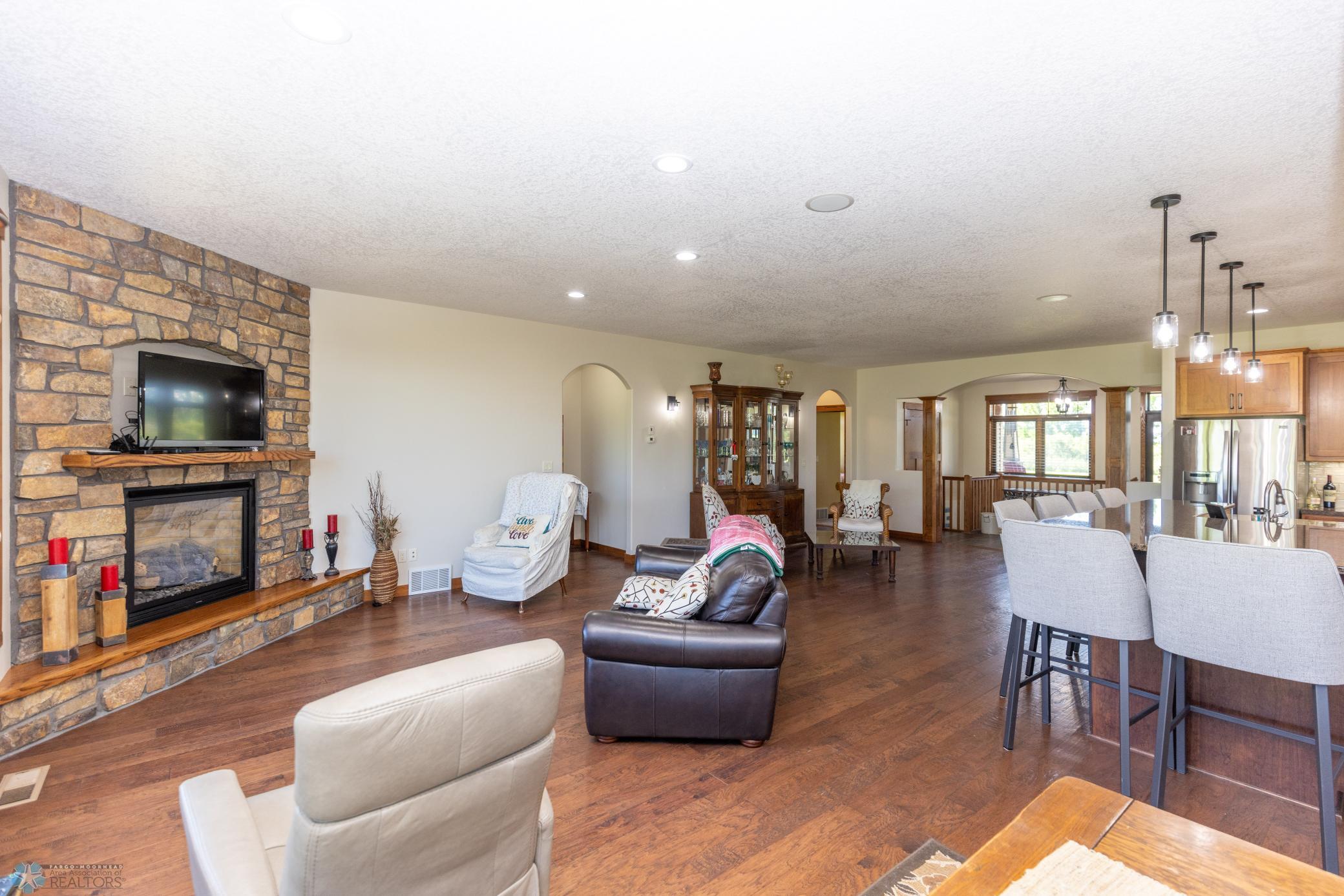 3752 73rd Ave N Moorhead-43.jpg