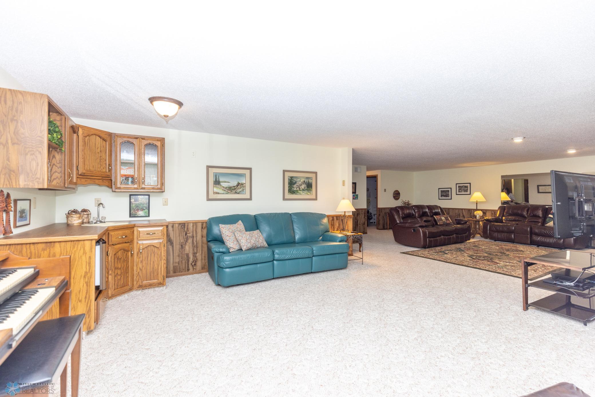 3335 W Prairiewood Dr S-47.jpg