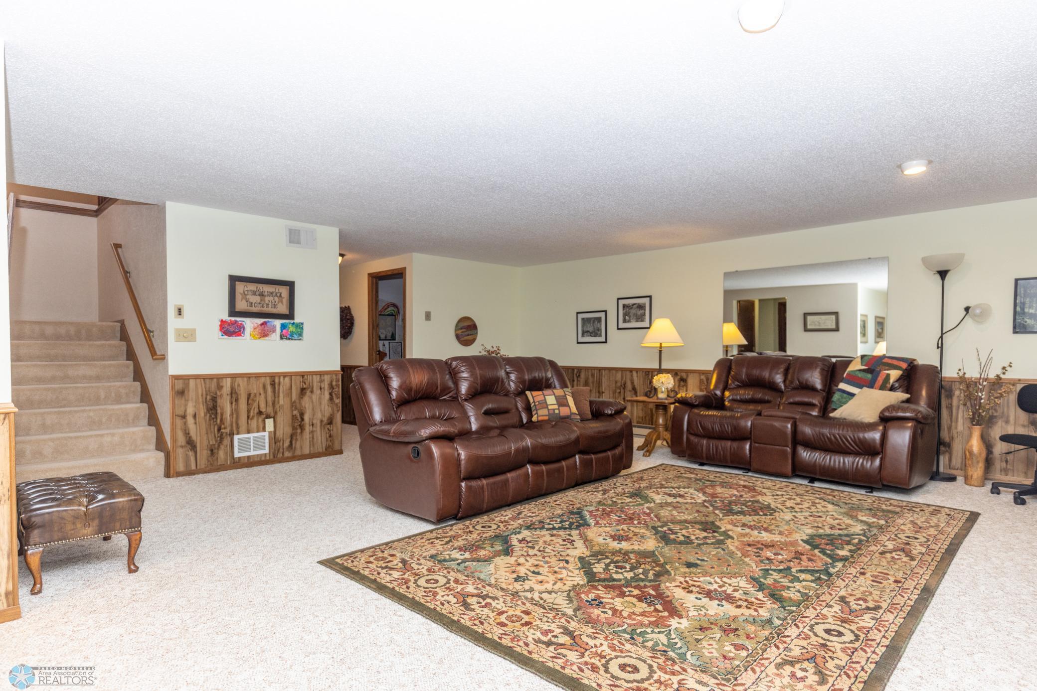 3335 W Prairiewood Dr S-49.jpg