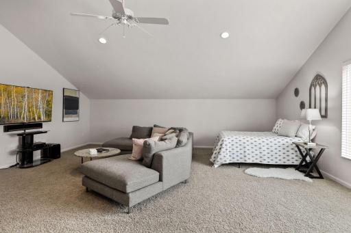 10300 S Shore Drive, Plymouth, MN 55441