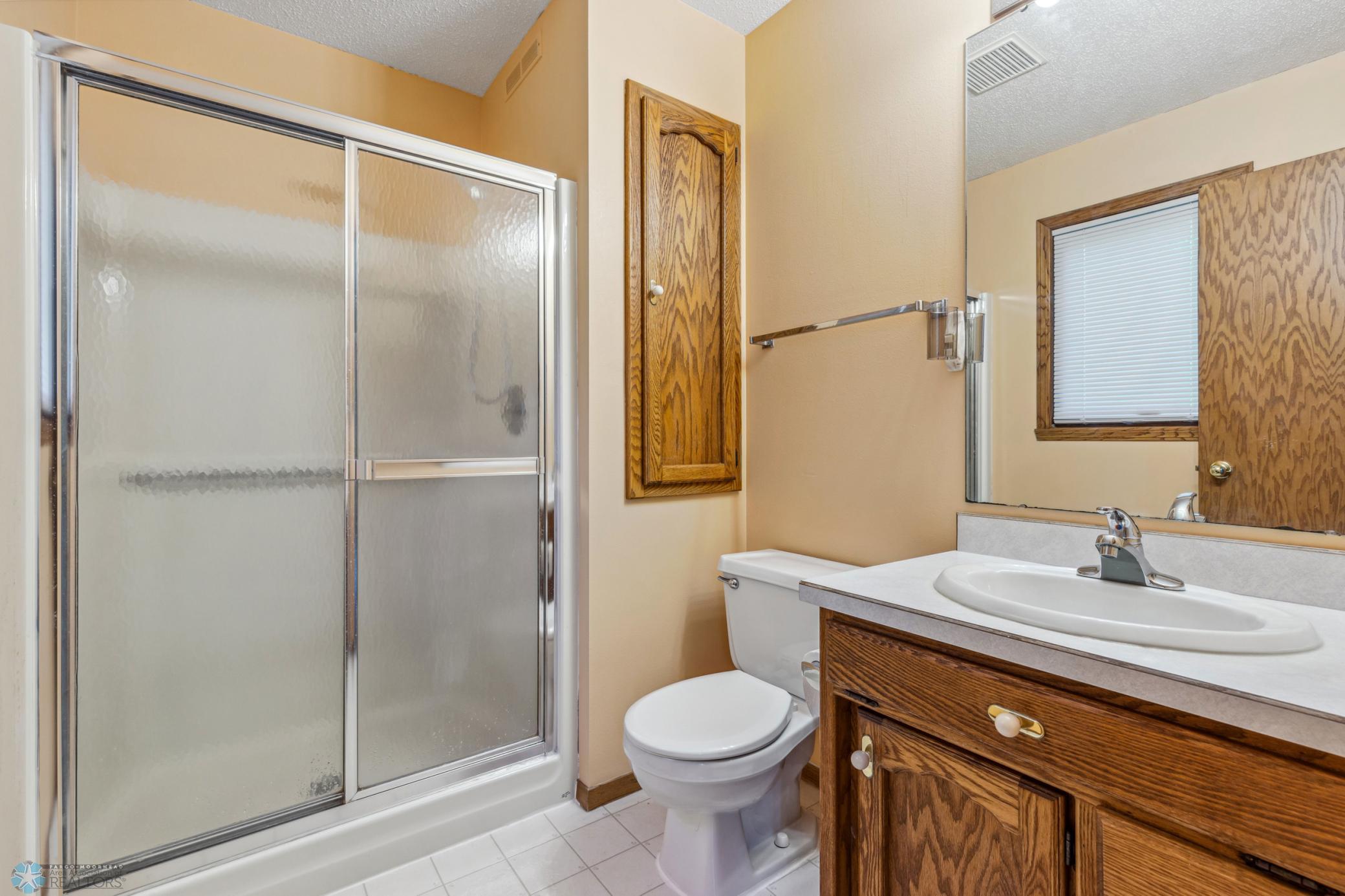 3/4 Private Bath for Primary Bathroom