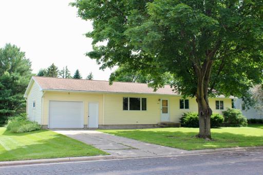 433 2nd Street SW, Blooming Prairie, MN 55917