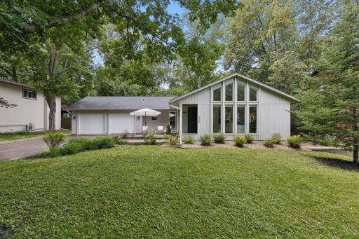 230 Kenwood Street, Mahtomedi, MN 55115