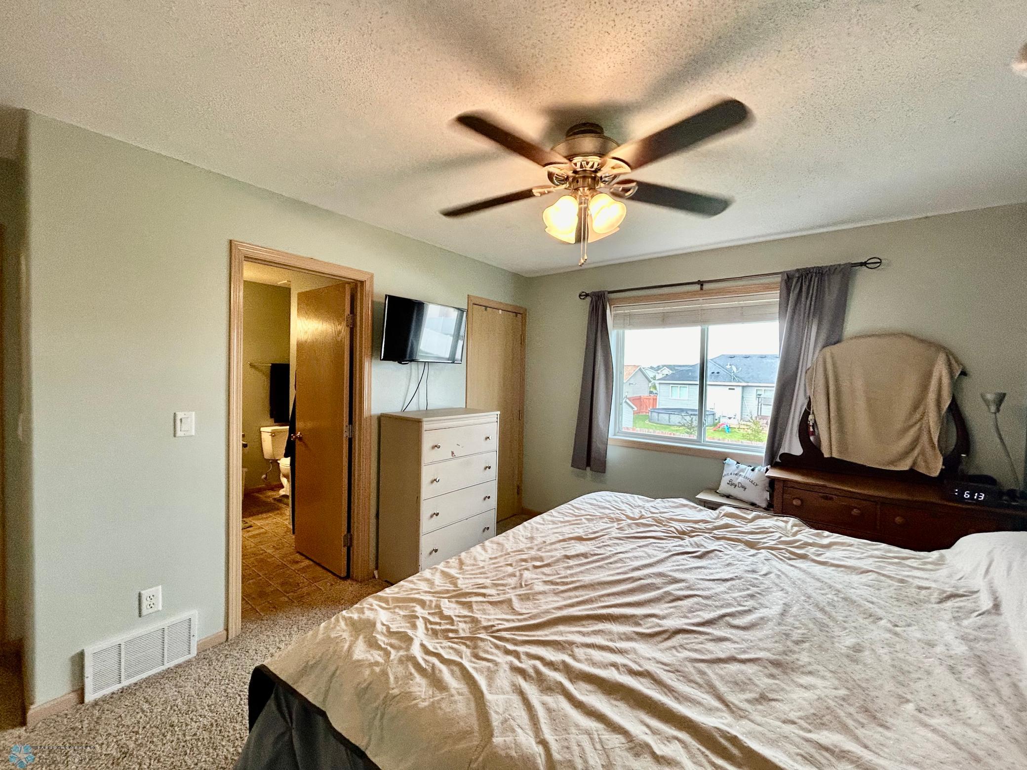 Primary Bedroom Upper