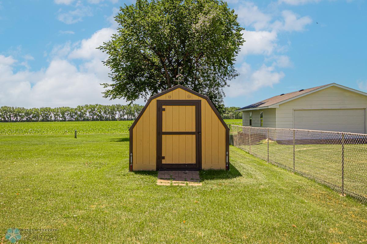 Shed