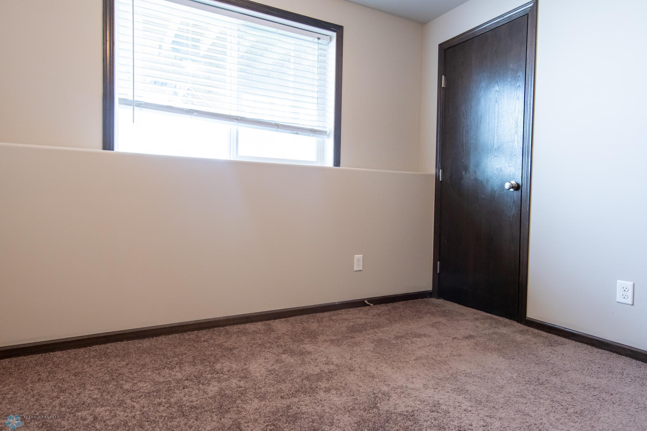 5988 59th St S, Fargo 15.jpg