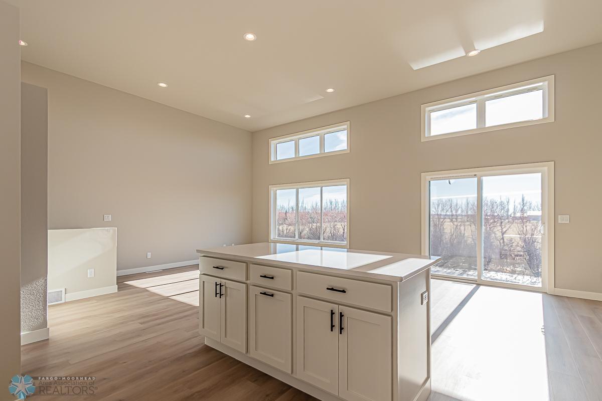 1294 Marlys Dr, West Fargo, ND 58078-08.jpg