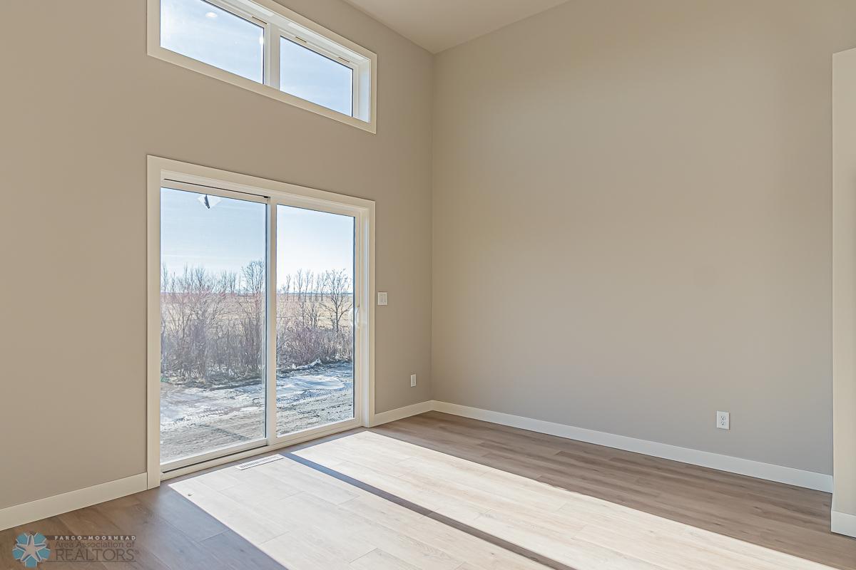 1294 Marlys Dr, West Fargo, ND 58078-10.jpg