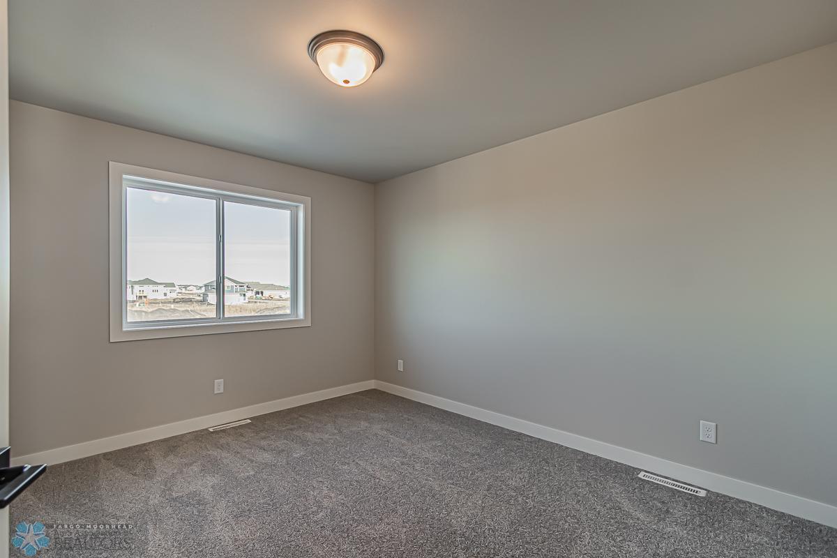 1294 Marlys Dr, West Fargo, ND 58078-16.jpg