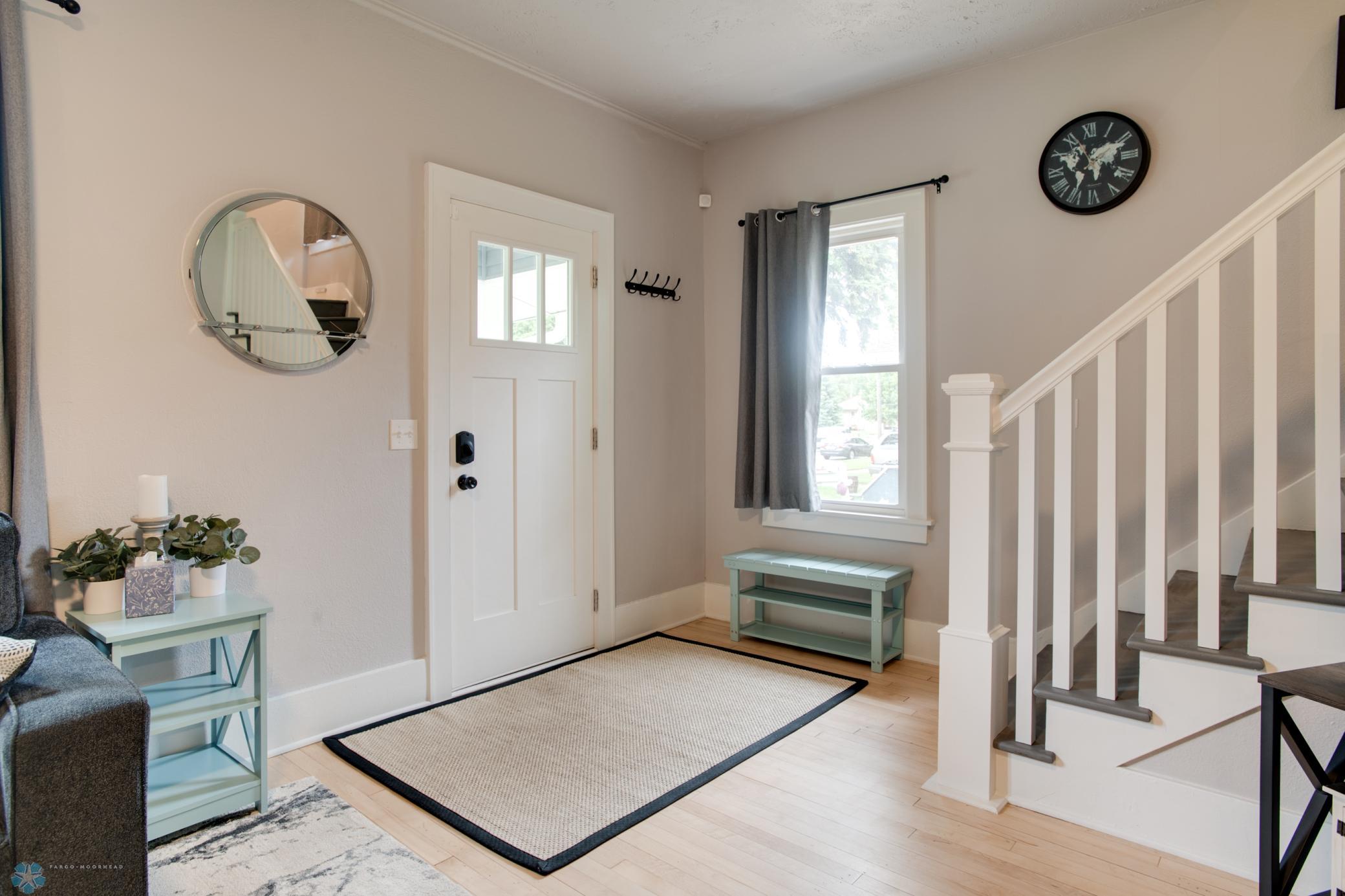508 Foyer