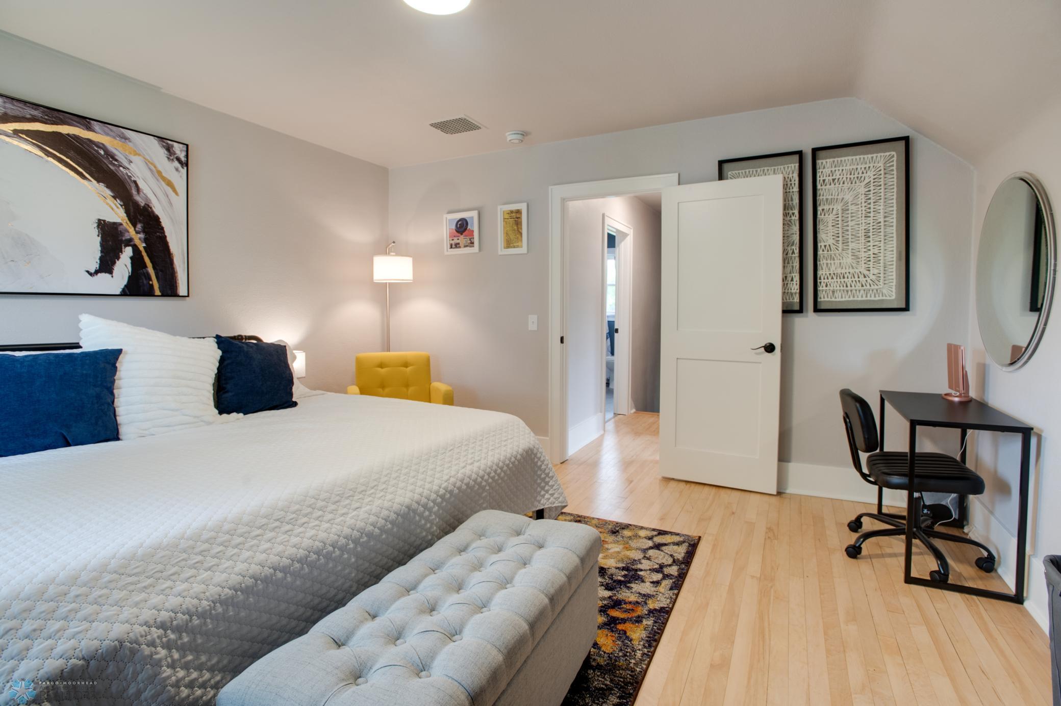 1004 Primary Bedroom