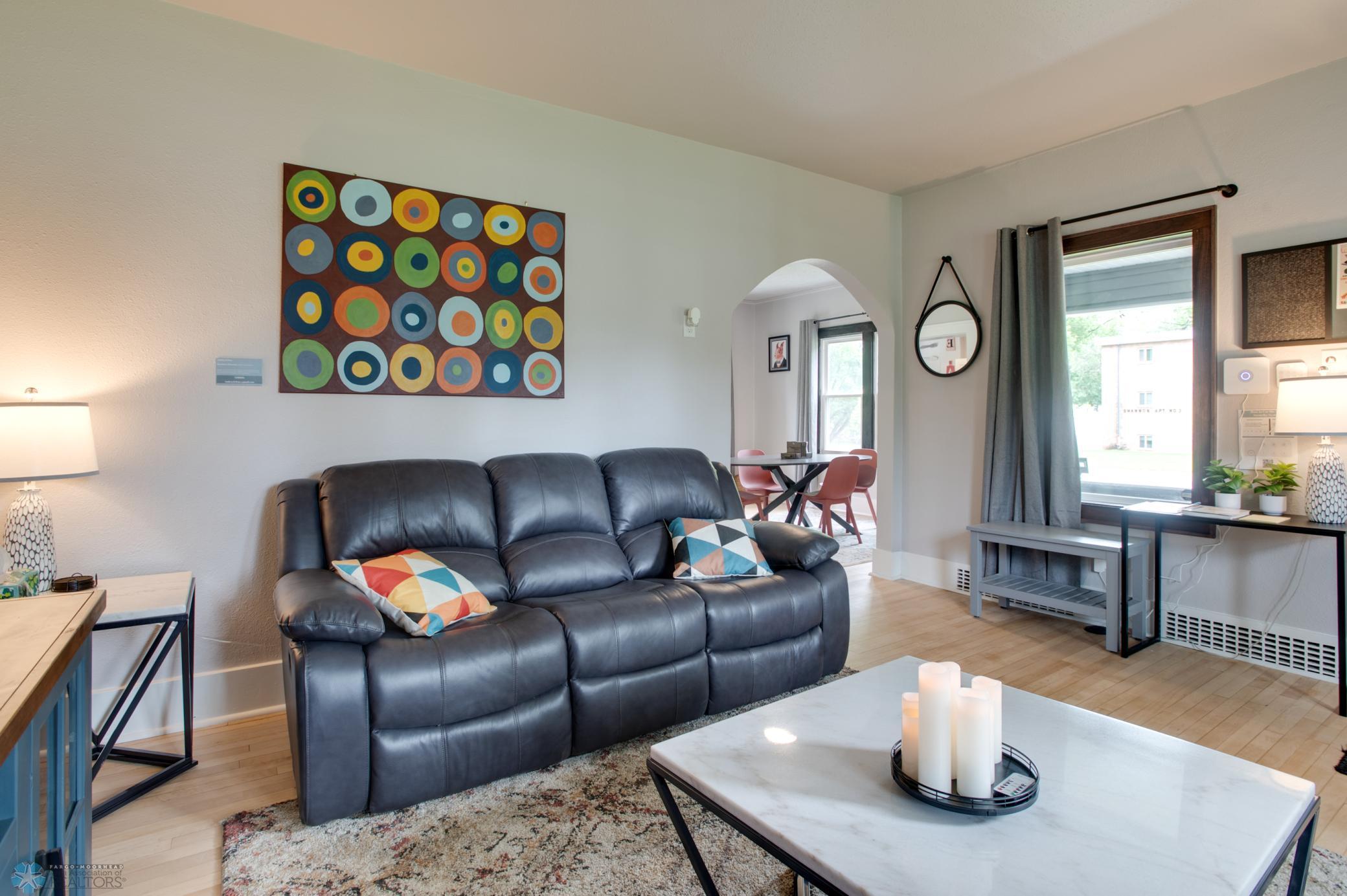 1004 Living Room