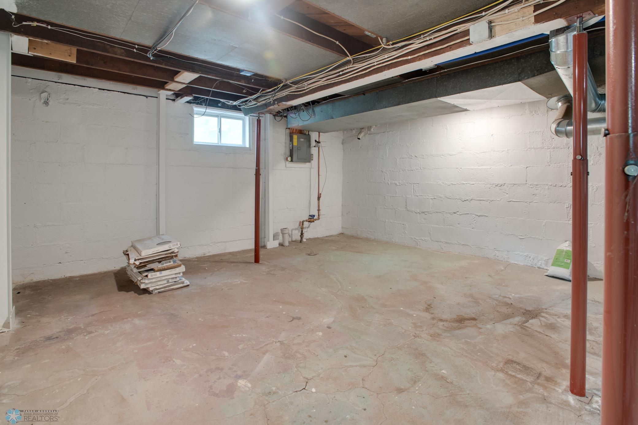 1004 Basement